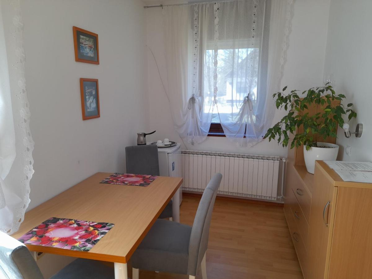Appartamento Ars Duo Novi Sad Esterno foto